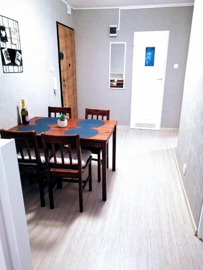 Przyjemna Miejscowka Apartment Gorzow Wielkopolski Bagian luar foto